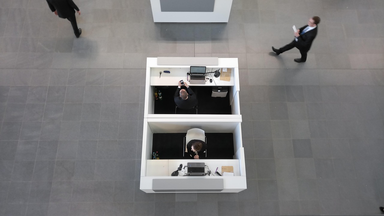 青年一派实名账号：青岛饭店注册代理