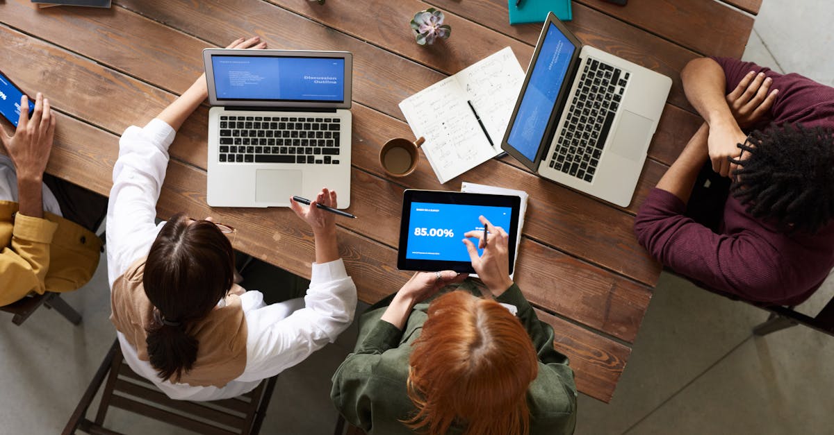 如何应对由于使用技术支持辅助造成的其他人的感受？