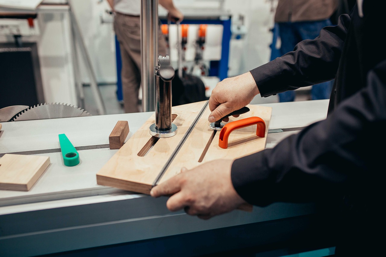 防封电销卡:国产短信代理平台